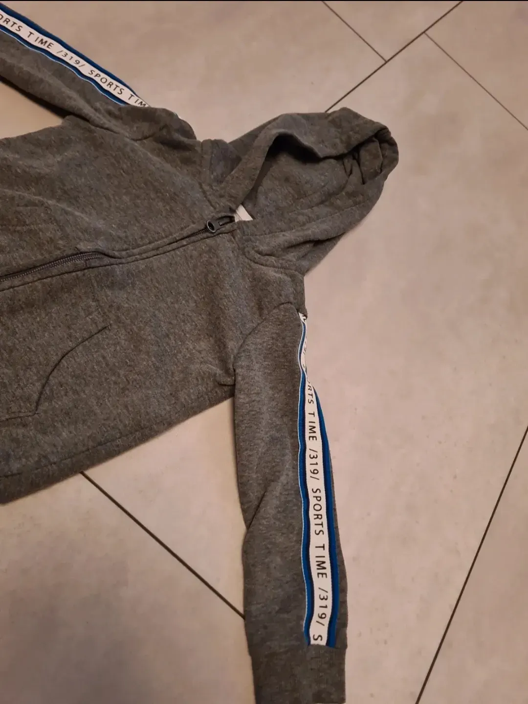Jogginganzug Größe 98 von Pocopiano