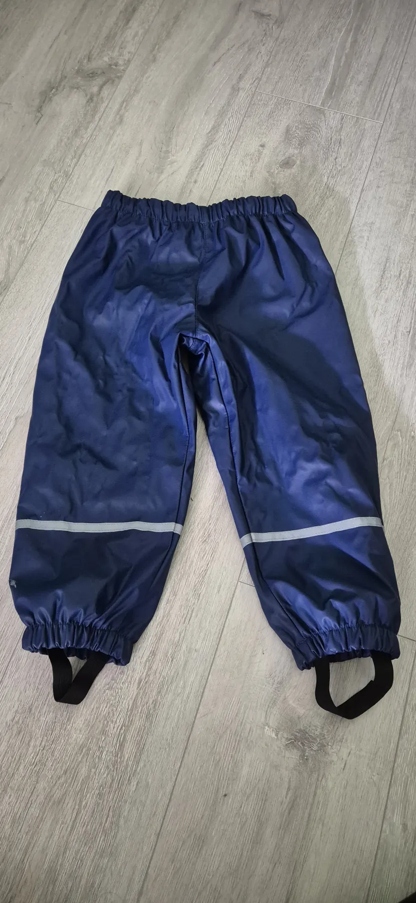 dünne Regenhose