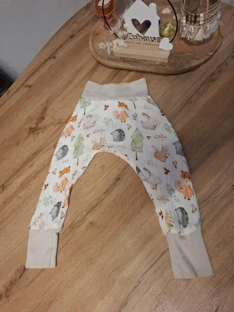 handmade Pumphose Größe 86