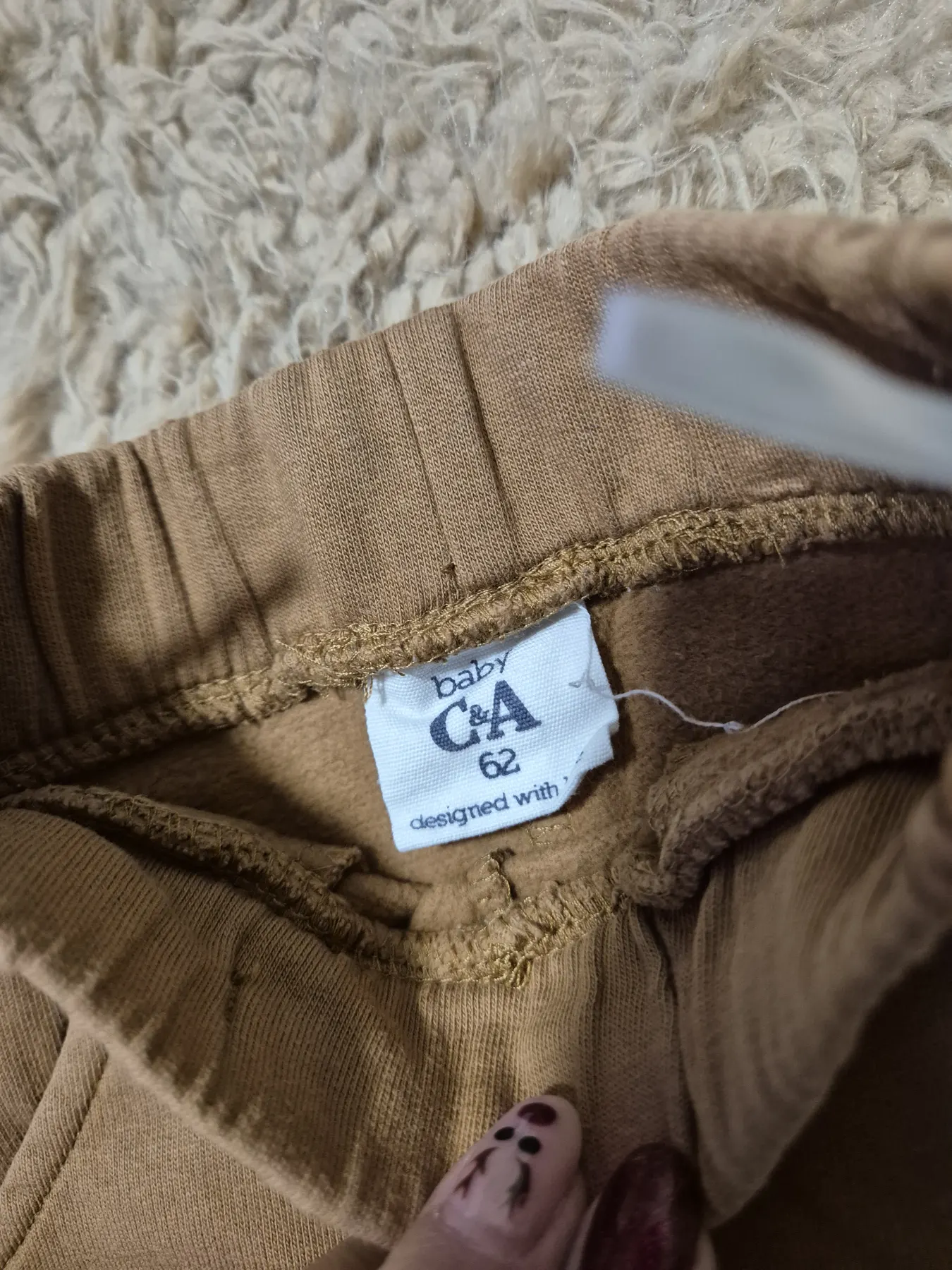 braune Jogginghose Größe 62 von C&A