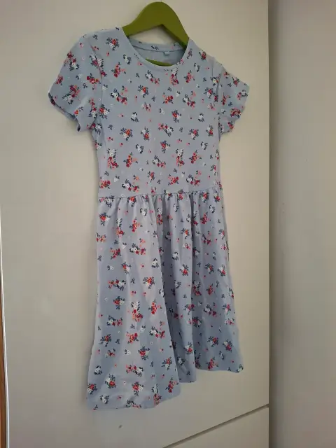 C&A Sommerkleid Blumenmuster 128