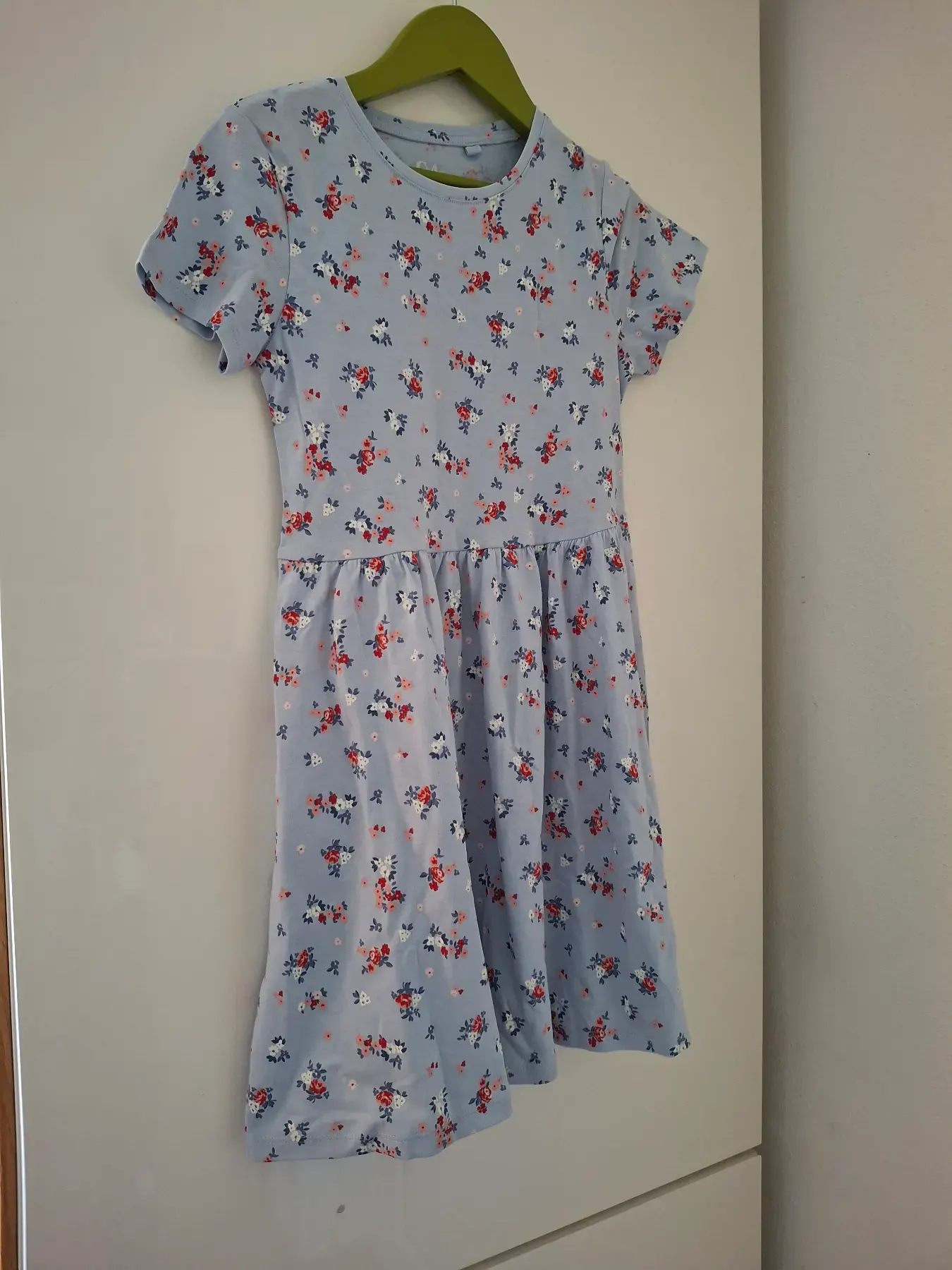 C&A Sommerkleid Blumenmuster 128