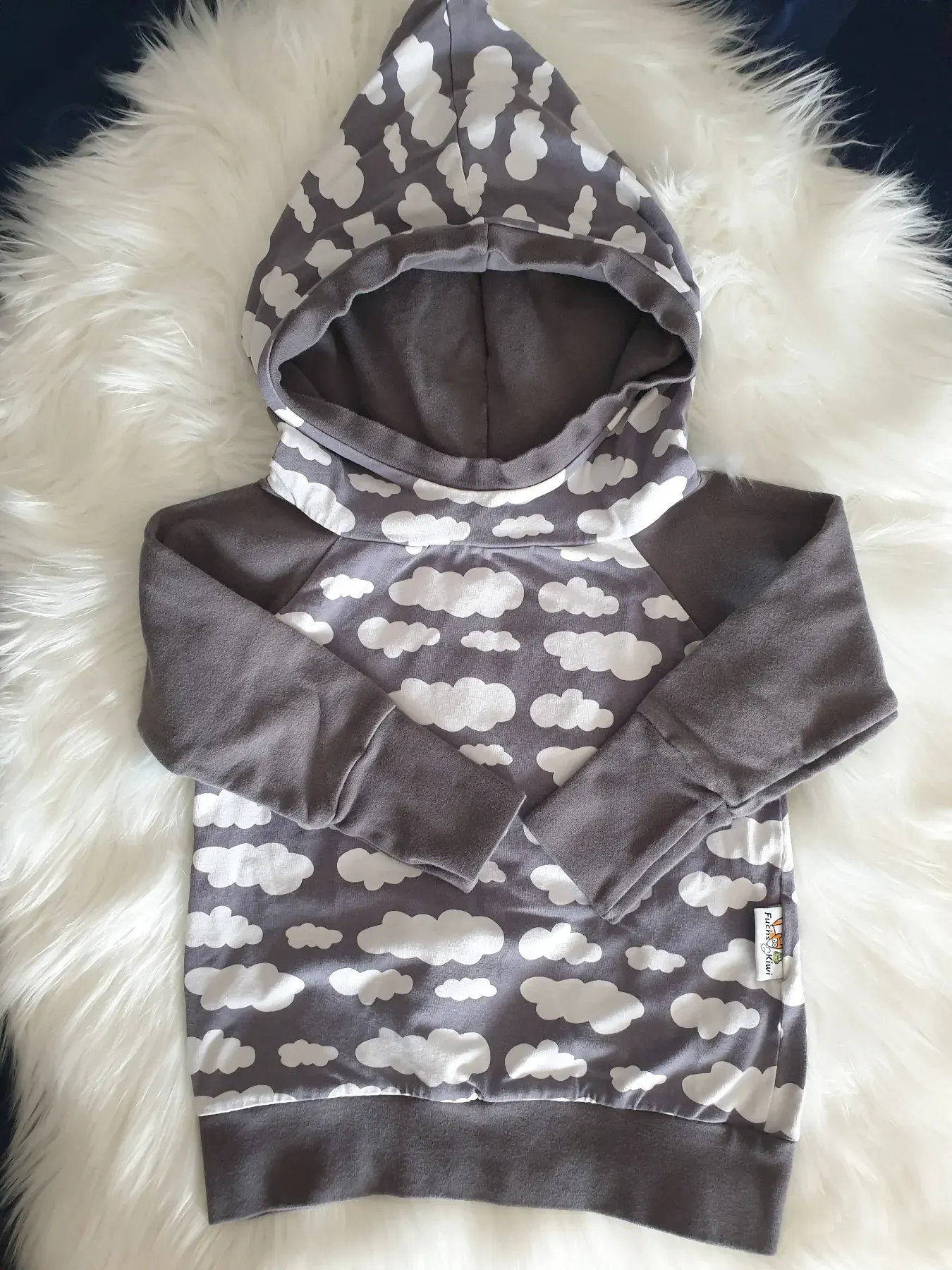 Hoodie von Fuchs &Kiwi -Gr. 110