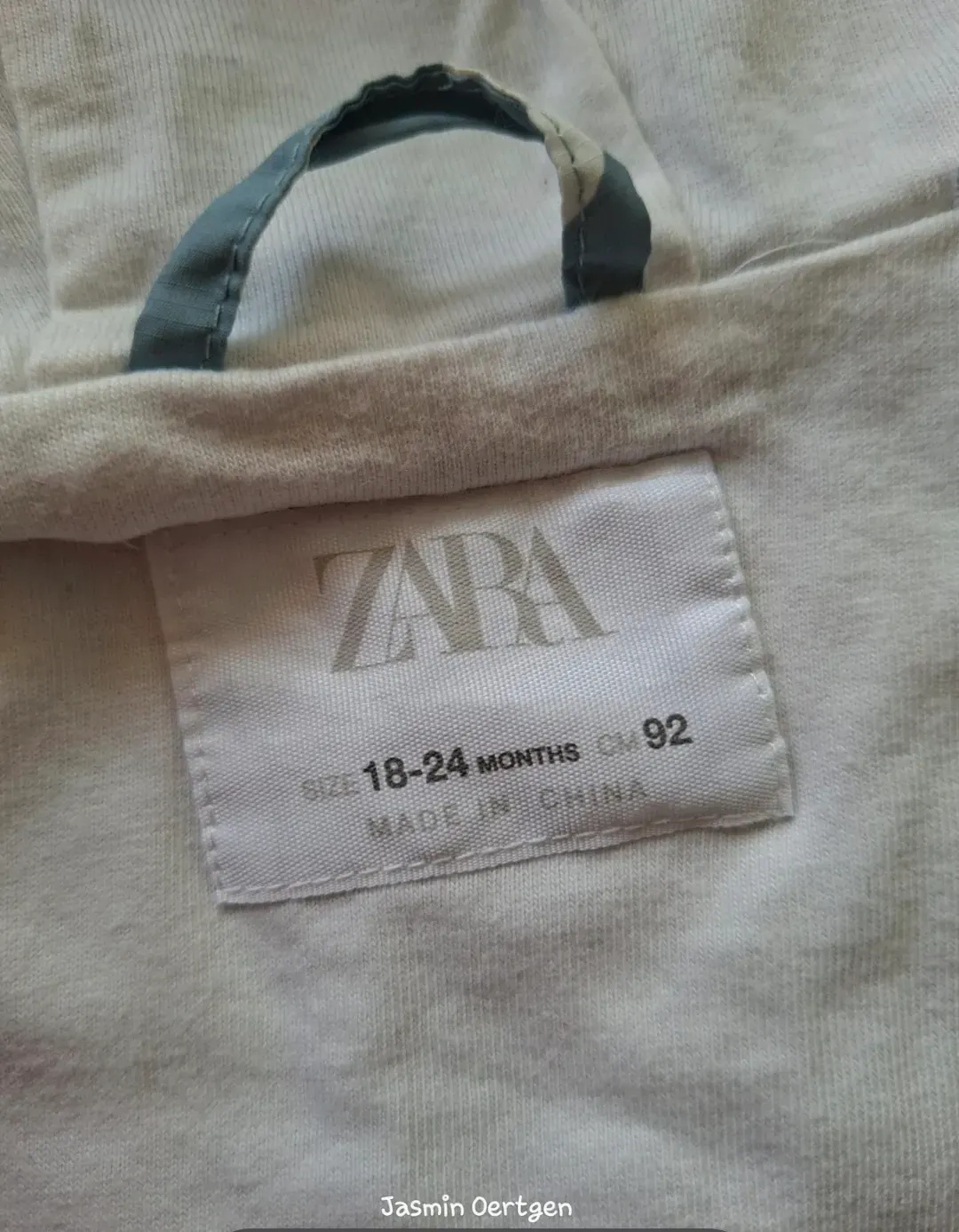 Süße Punkte Jacke | ZARA | Gr. 92
