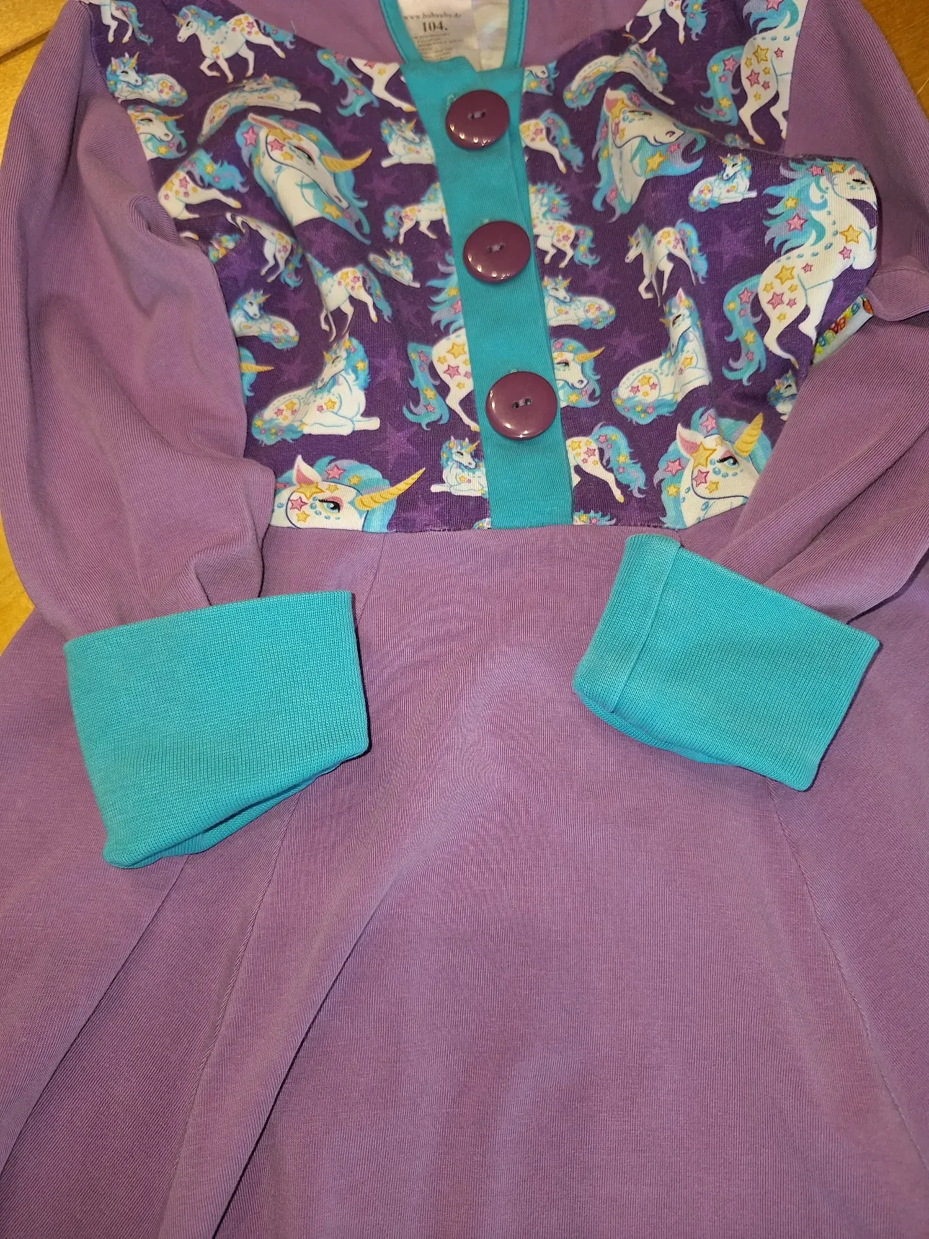 Babauba Kapuzendrehkleid Einhorn