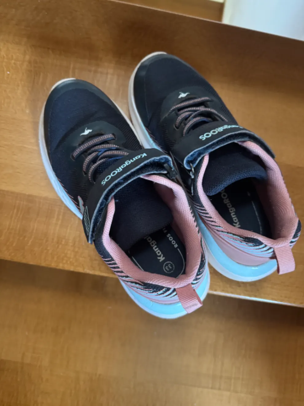 kangaroos Turnschuhe in Größe 33 von kangaroos