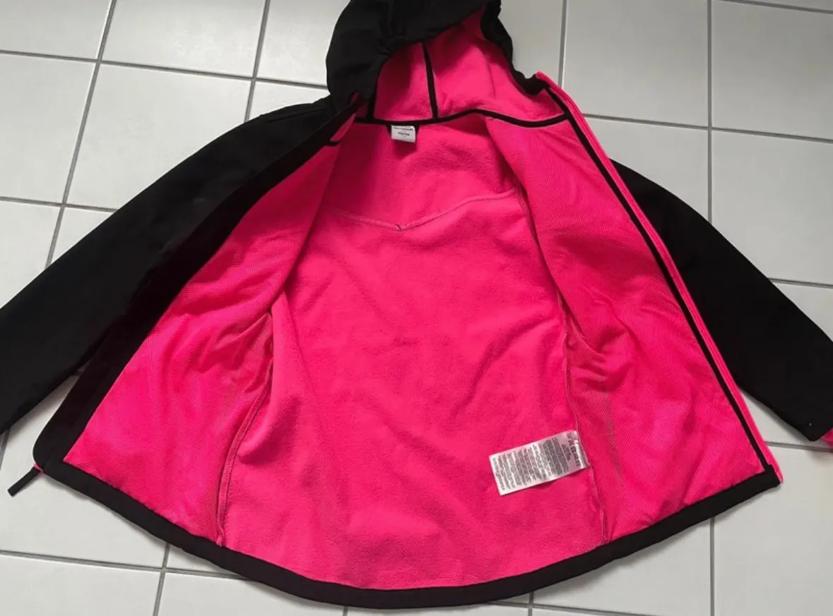 Neu! Softshell Jacke Gr. 134/140