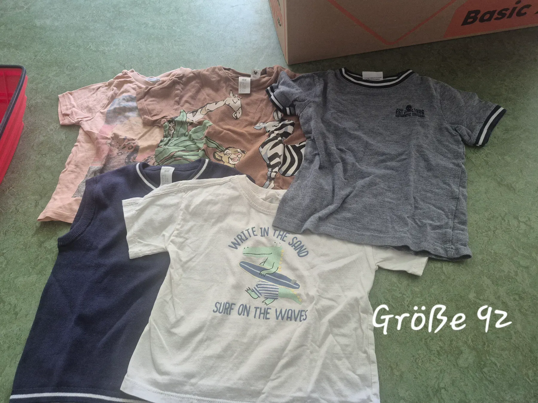 T Shirt Set