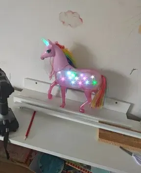 Barbie Dreamtopia Einhorn mit Licht und Sound.