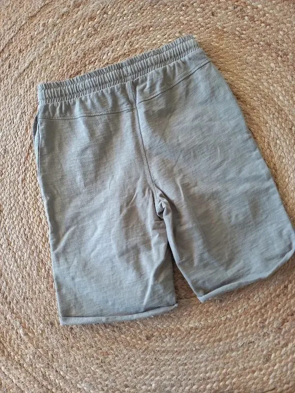 Yigga Sweat Shorts Gr. 140/146/152 Junge, kurze Hose, beige, Sommer