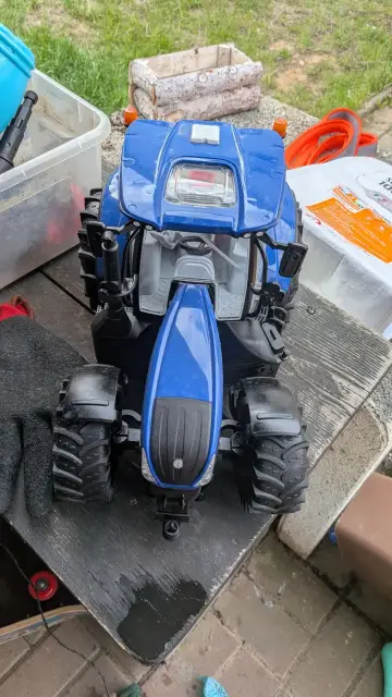 Traktor von Bruder