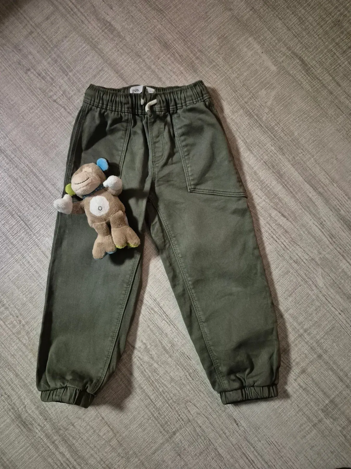 Zara Hose, Zara,  Gr.98