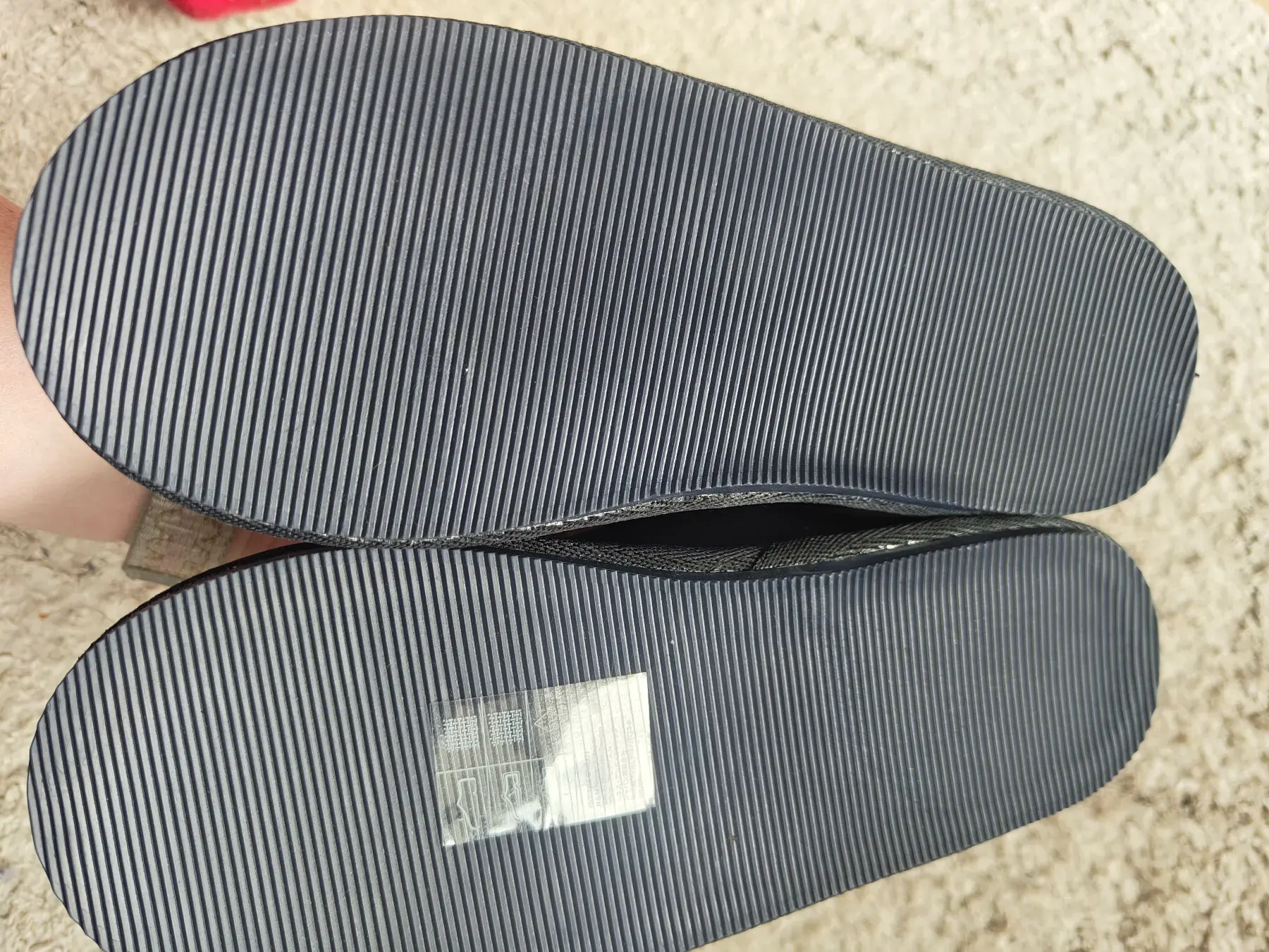 Bluey Hausschuhe H&M Größe 32/33 neu