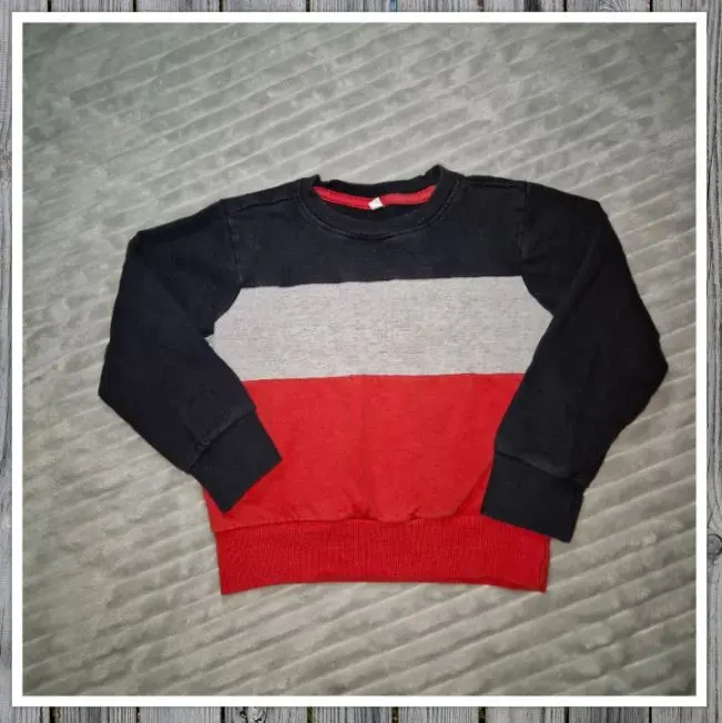 gestreiftes Sweatshirt Gr. 110/116