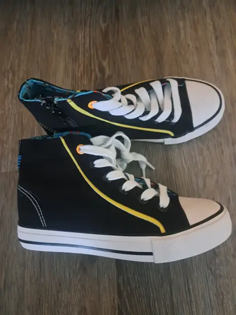Sonstiges Sneaker in 31