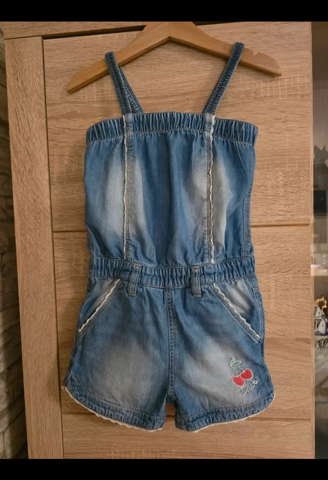 Süßer Mädchen Jumpsuit Größe 104