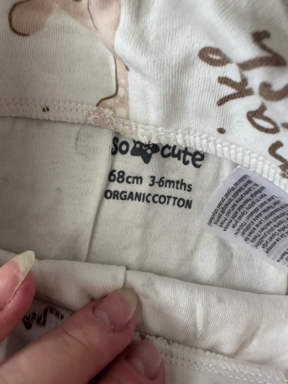 Lange Hosen mit Füßen
