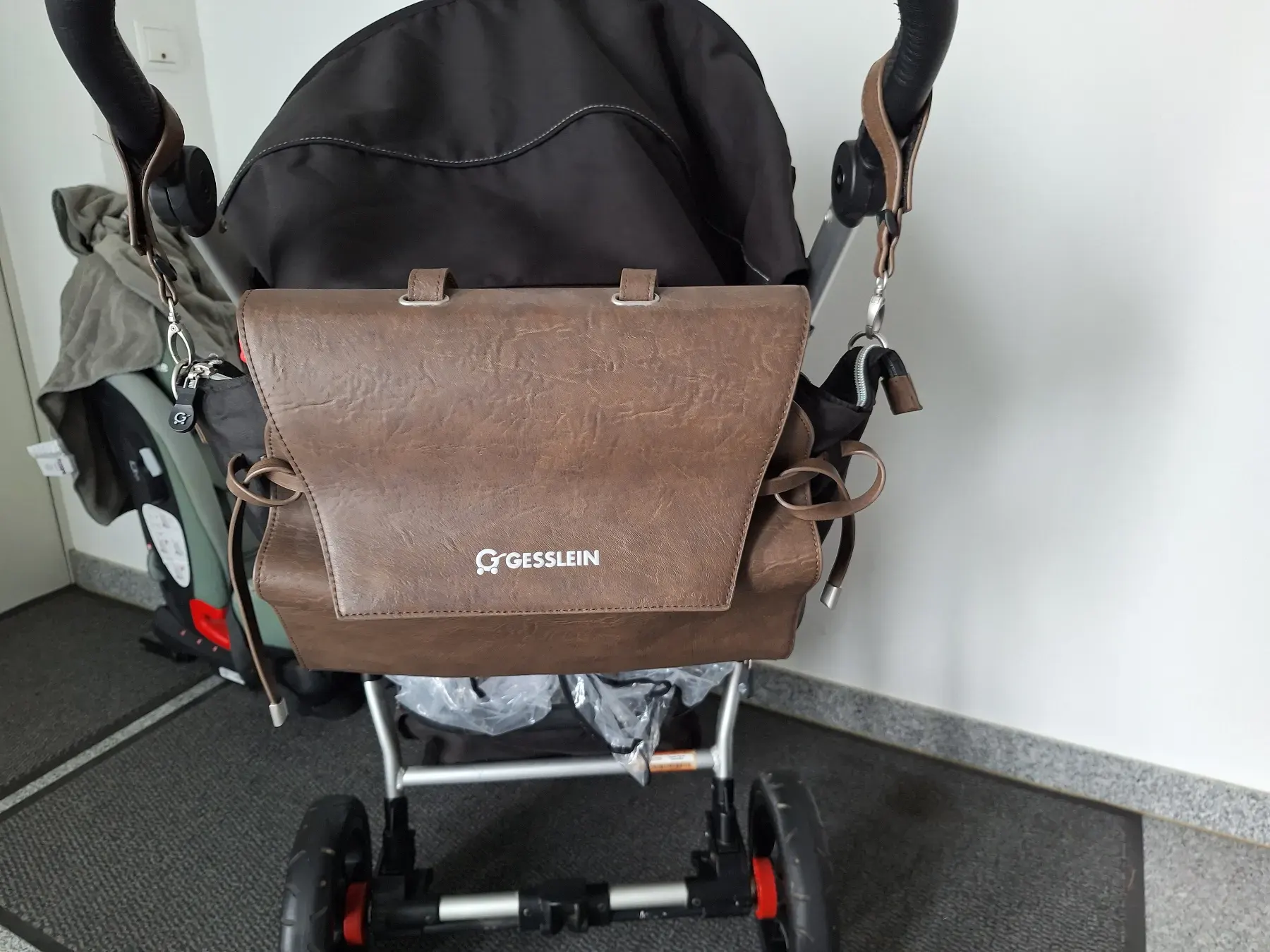 Wickeltasche Gesslein Leder Farbe Tabak