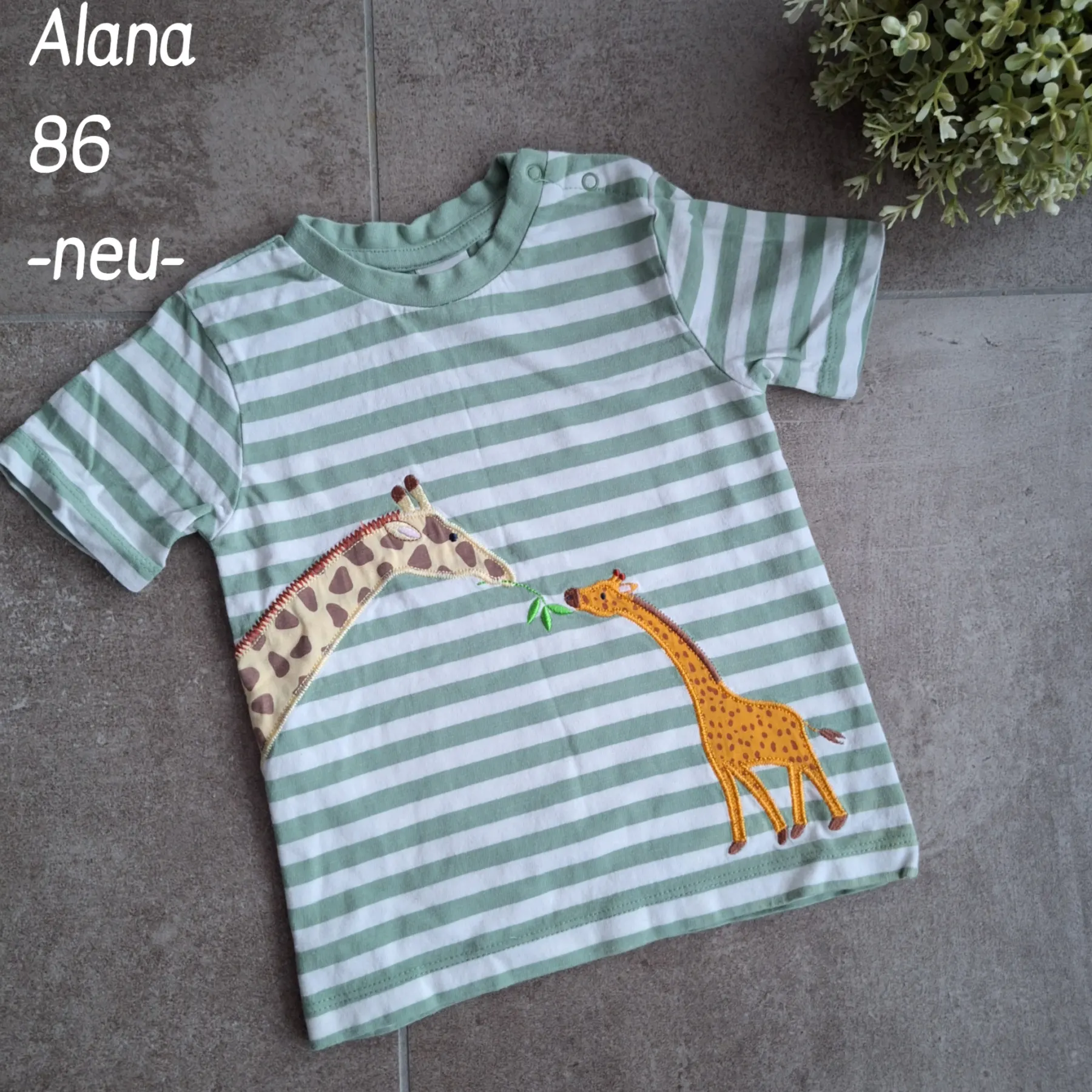 Alana Shirt 86 ungetragen