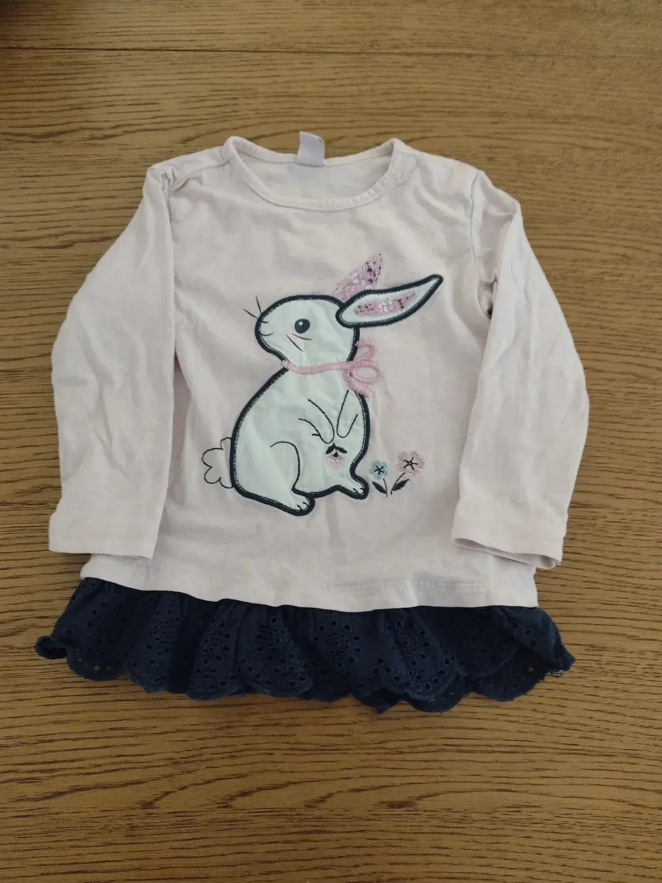 Langarmshirt/Longsleeve rosa Hase blaue Spitze 86 Dopodopo