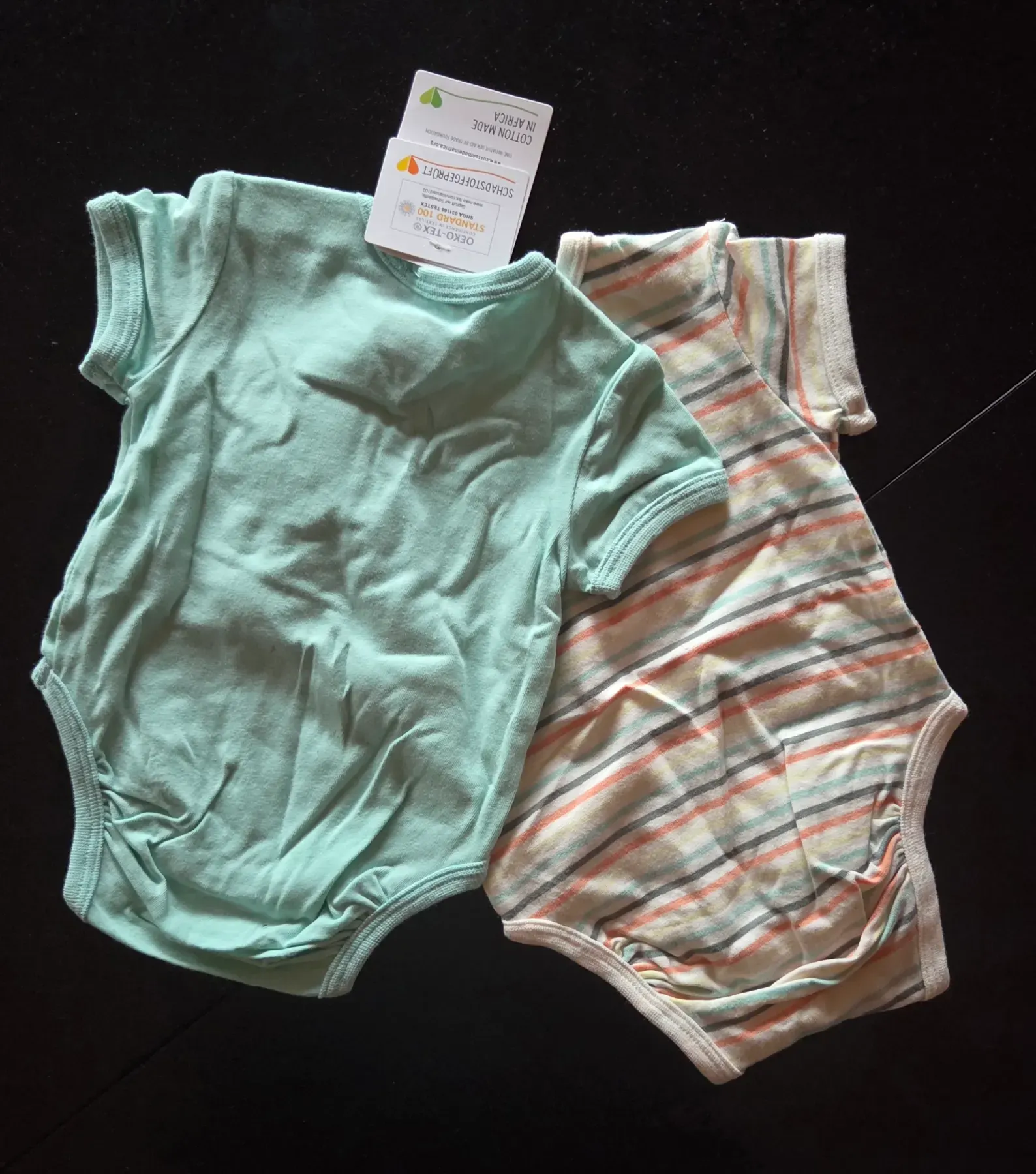 Süßes 2-Teiler Set: Shirt & Bloomer - Gr. 56