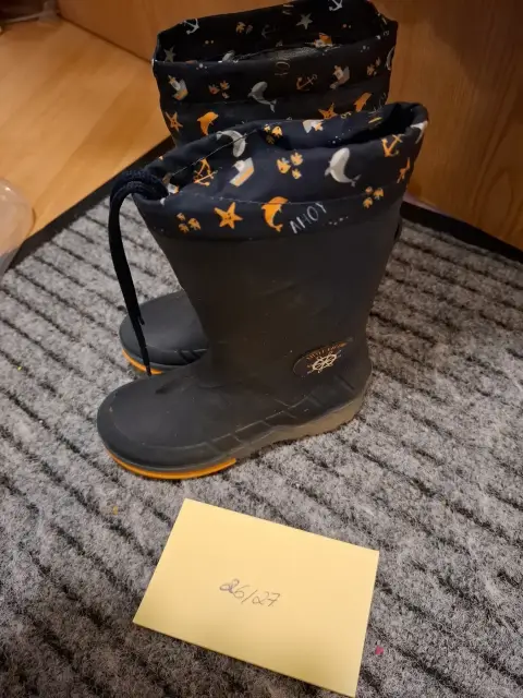 Stiefel ungefüttert