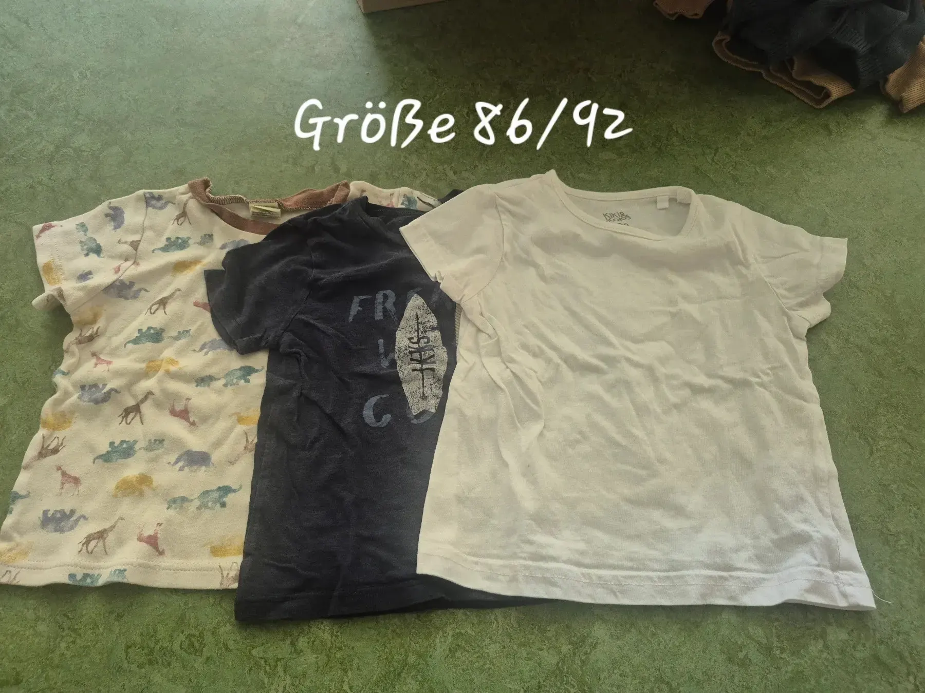 T Shirt Set