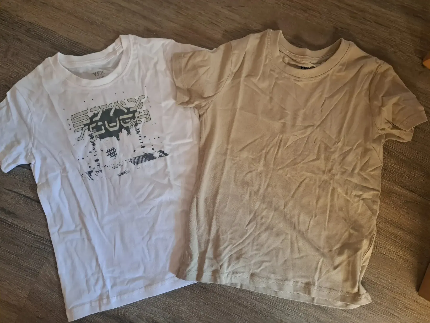 YFK T-shirts in 128