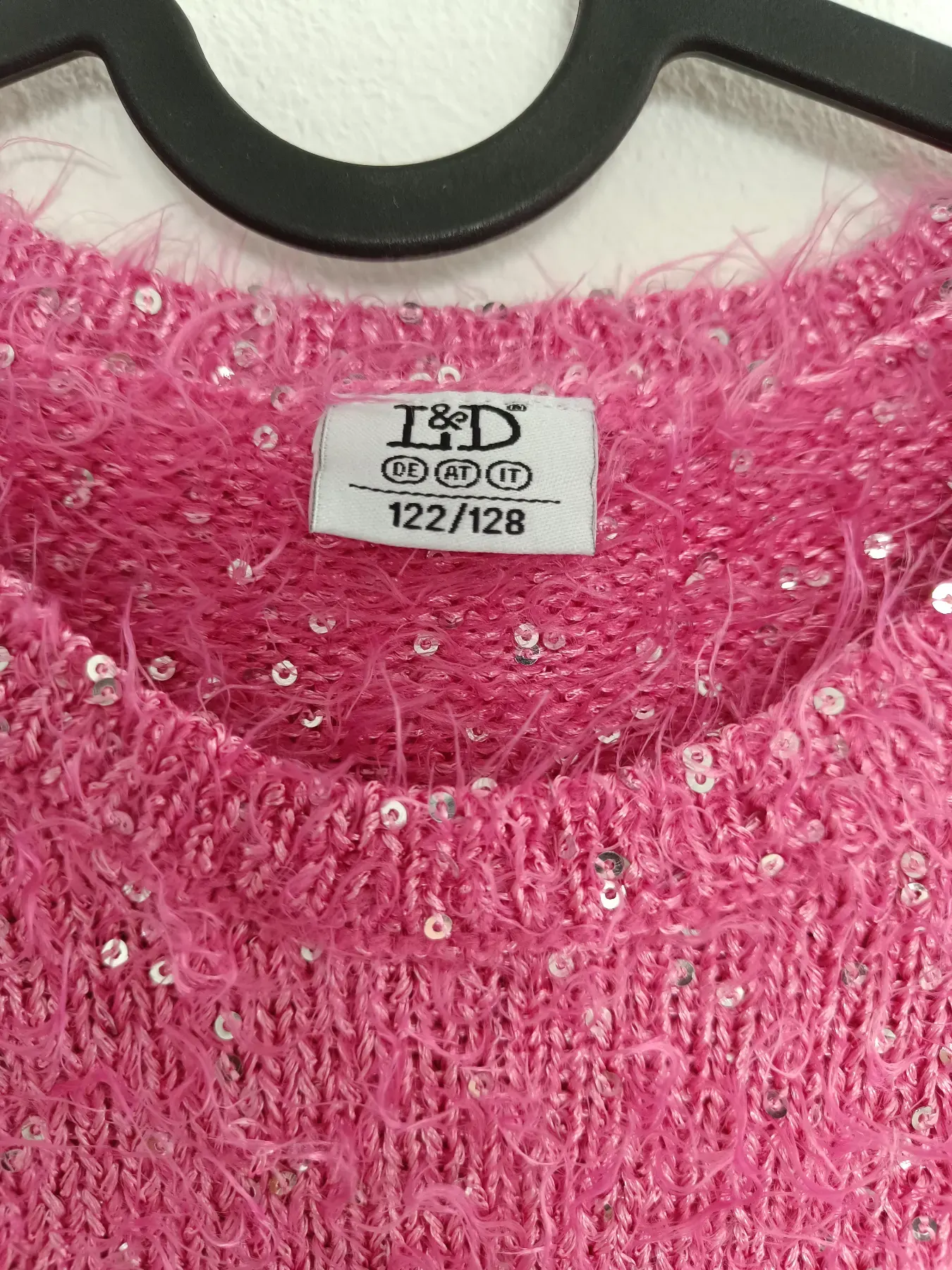 Pullover pink mit Pailletten Gr. 122/128