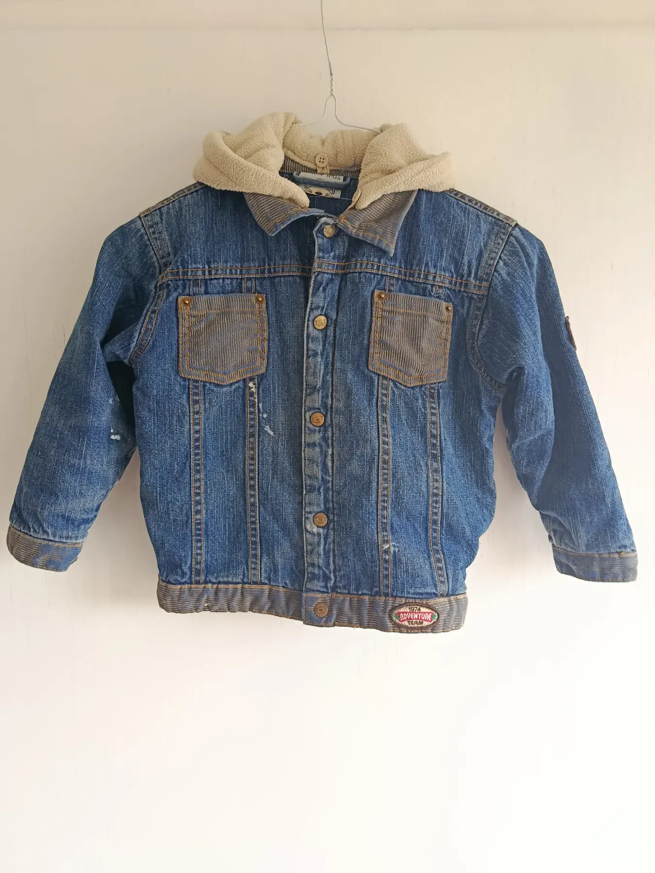 Jeansjacke gefüttert