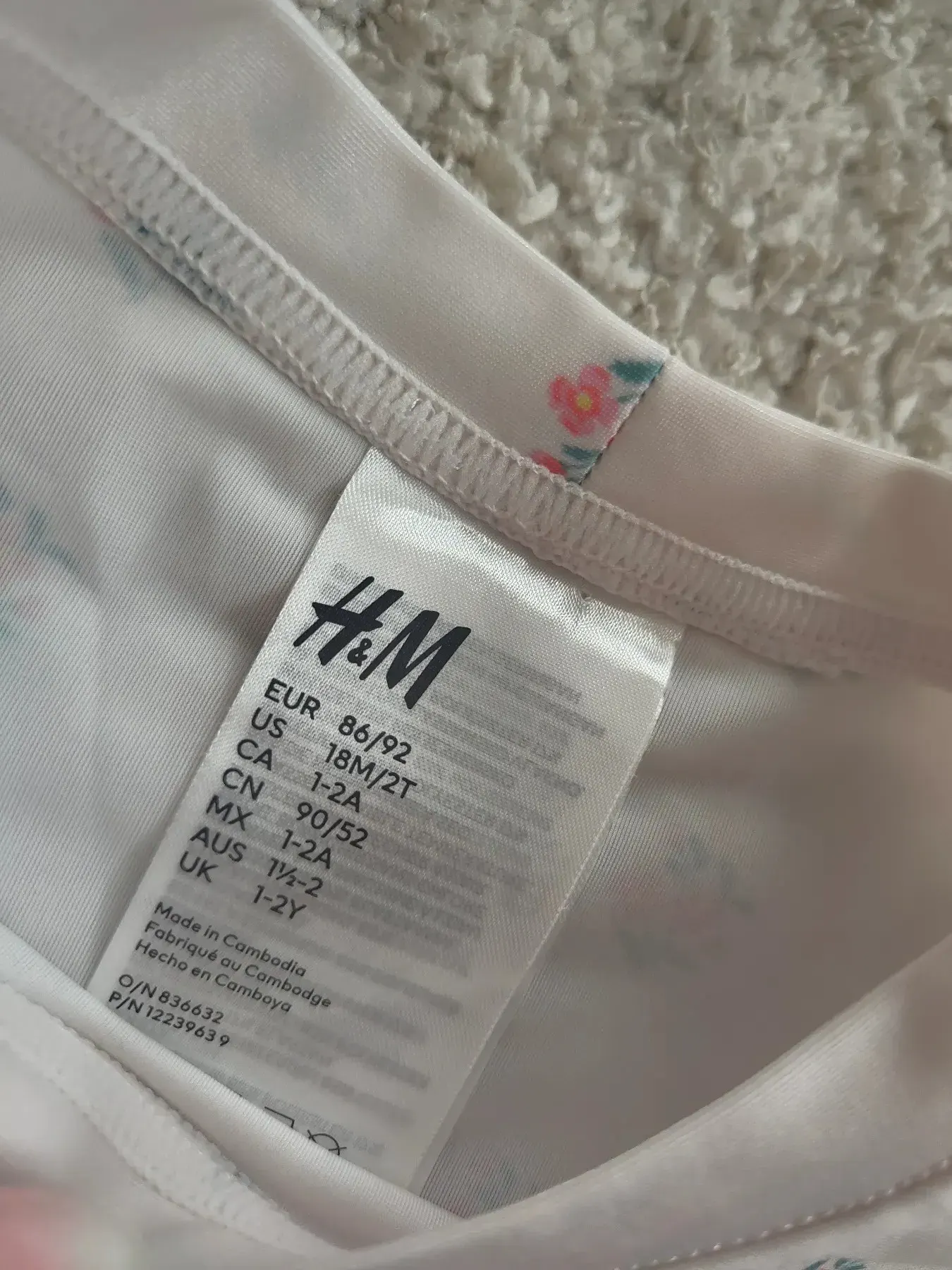 50+ Set Schwimm Shirt und Hut UV Set H&M Größe 86/92