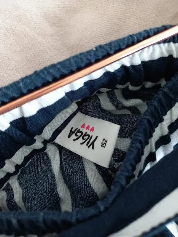 Yigga leichte Hose Gr 152 Mädchen, Sommer, maritim, gestreift Pluderhose, Haremshose