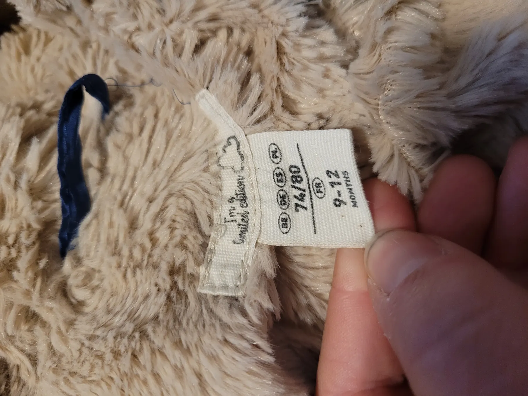 I am a limited Edition Schneeanzug mit Teddyinnenfell