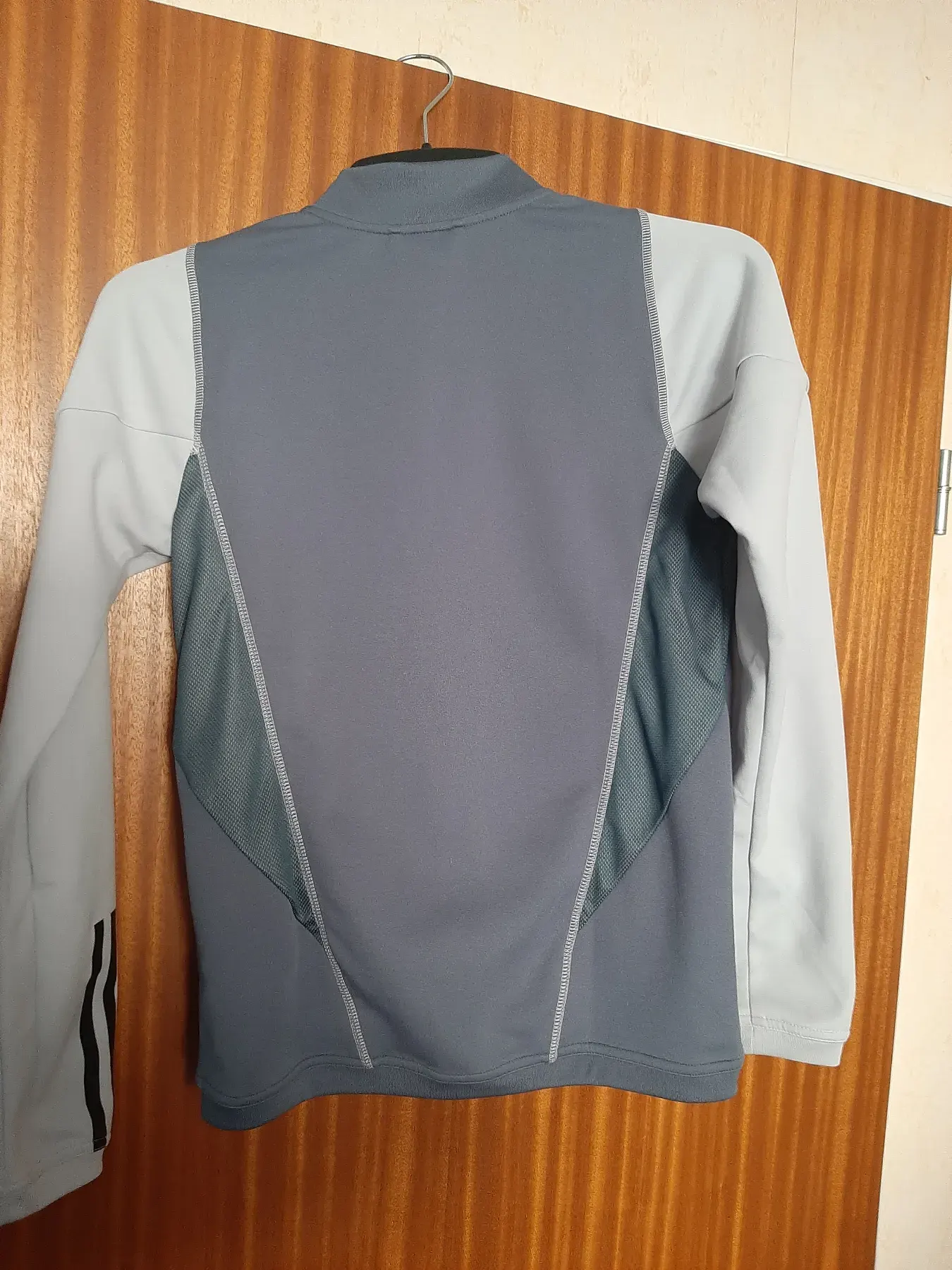 adidas Trainingsjacke aeroready Gr 152 neuwertig