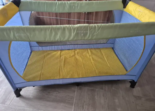 Hauck Reisebett für Baby/Kleinkind - bunt