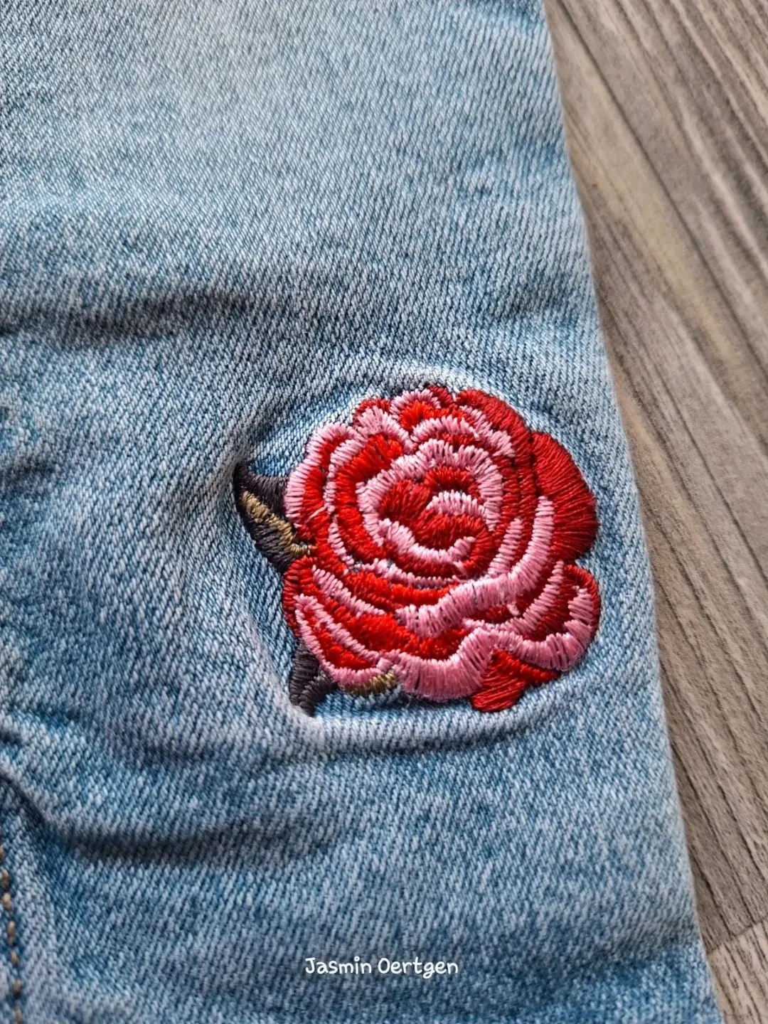 Jeans mit Blumen-Stickerei | PocoPiano | Gr. 86