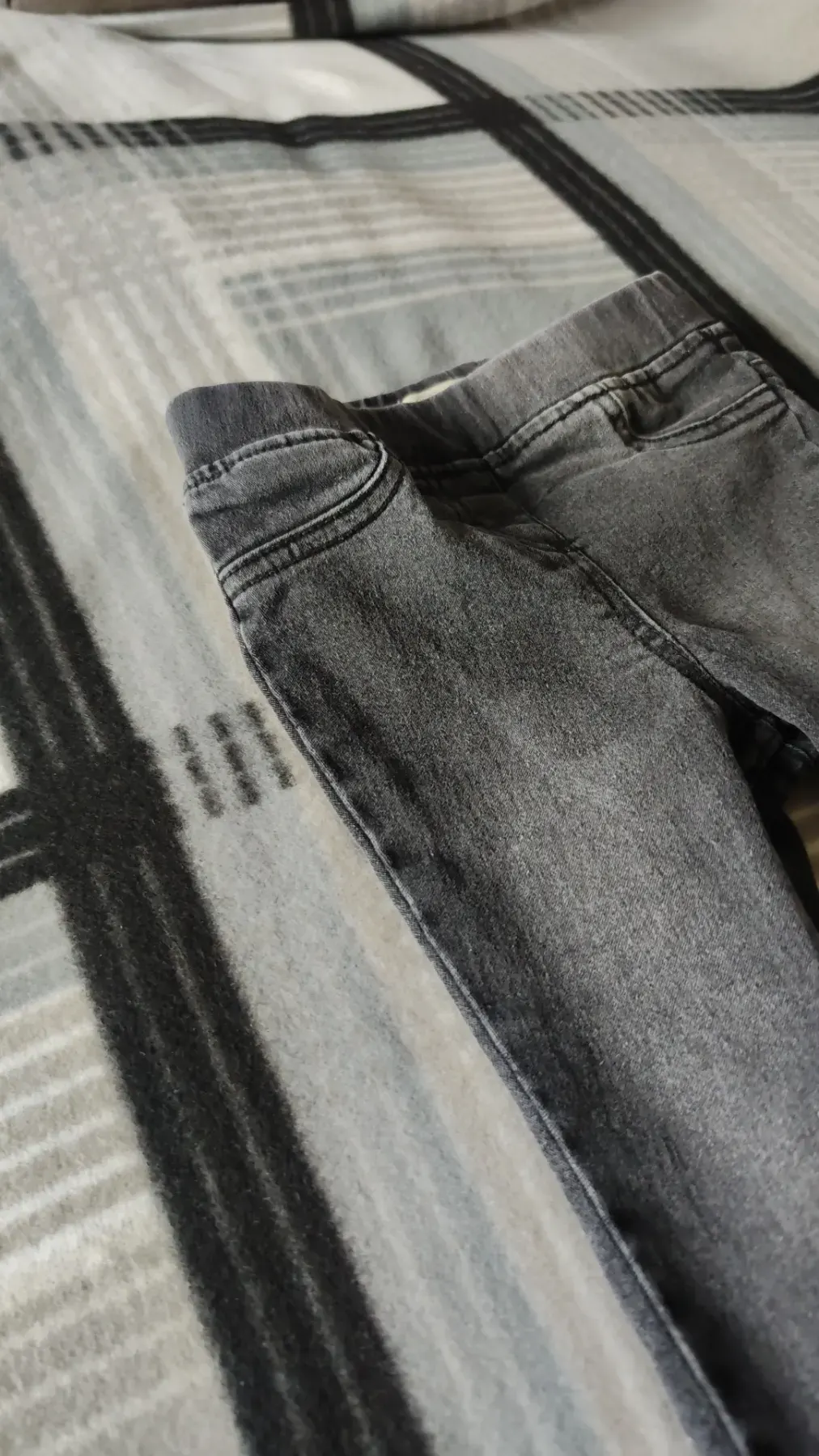 graue jeans hose zu verkaufen