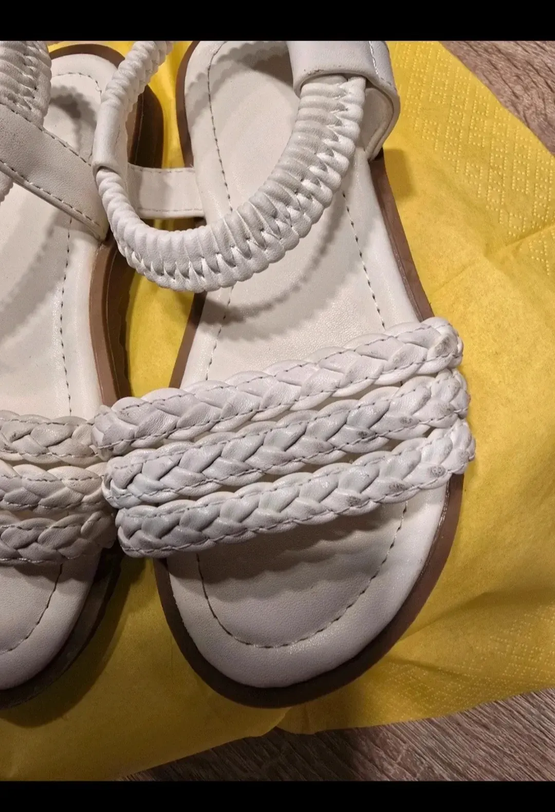 Schöne Mädchen Sandalen Größe 26/27