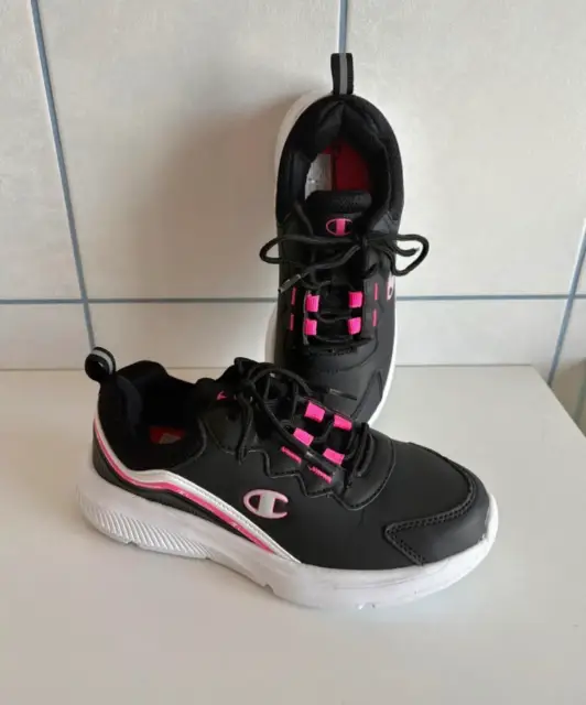 Neu! Chamgignon Sneakers Shout Out Gr. 36