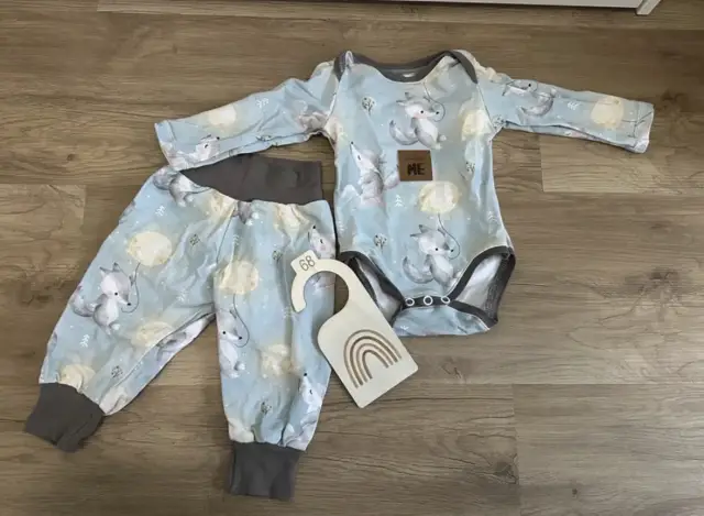 Handmade Set Body und Hose mit Wölfen