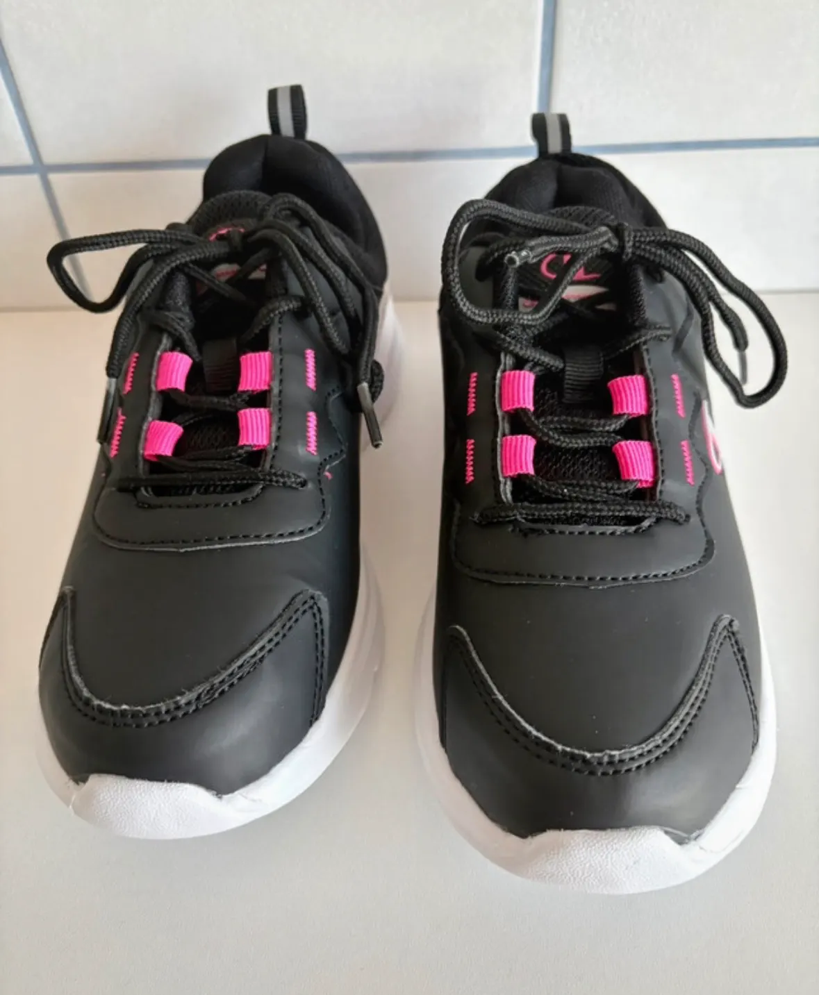 Neu! Chamgignon Sneakers Shout Out Gr. 36