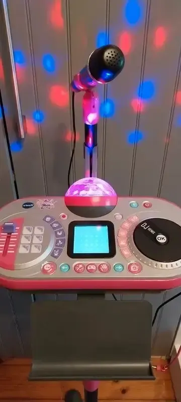 VTech Kidi SuperStar DJ Studio – mit Mikrofon & Lichteffekten