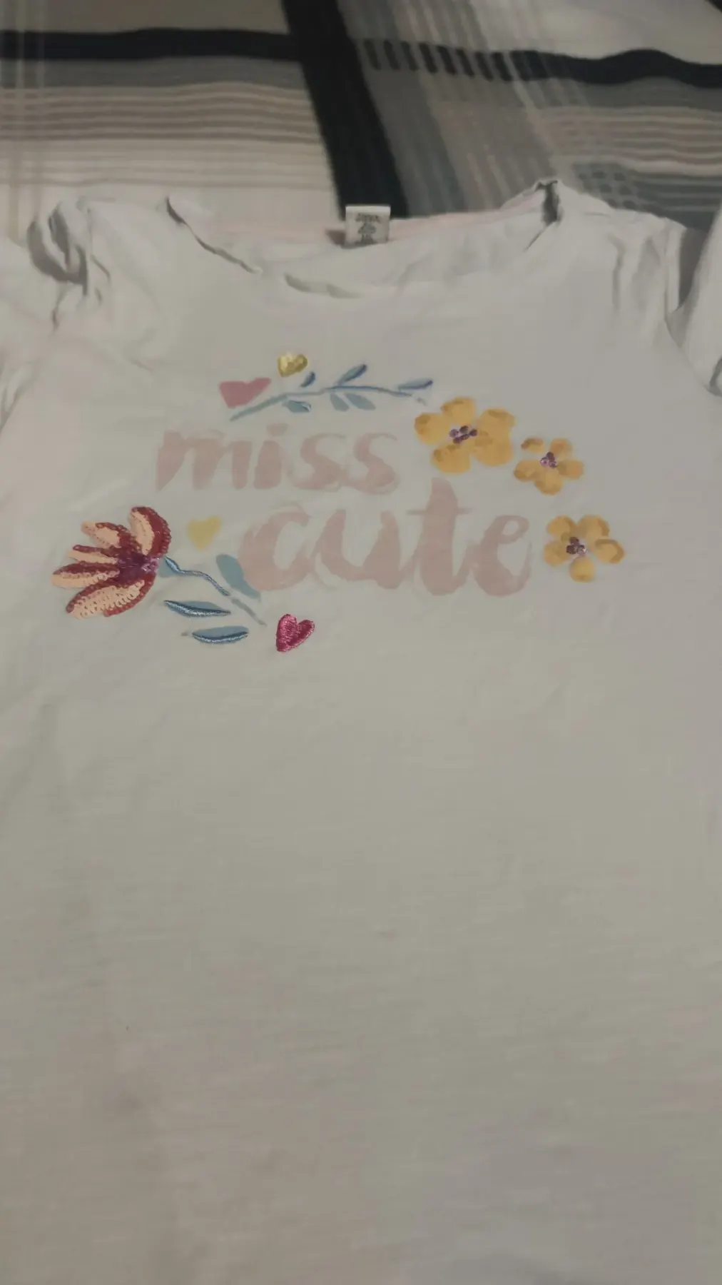 T-Shirt in 128 zu verkaufen