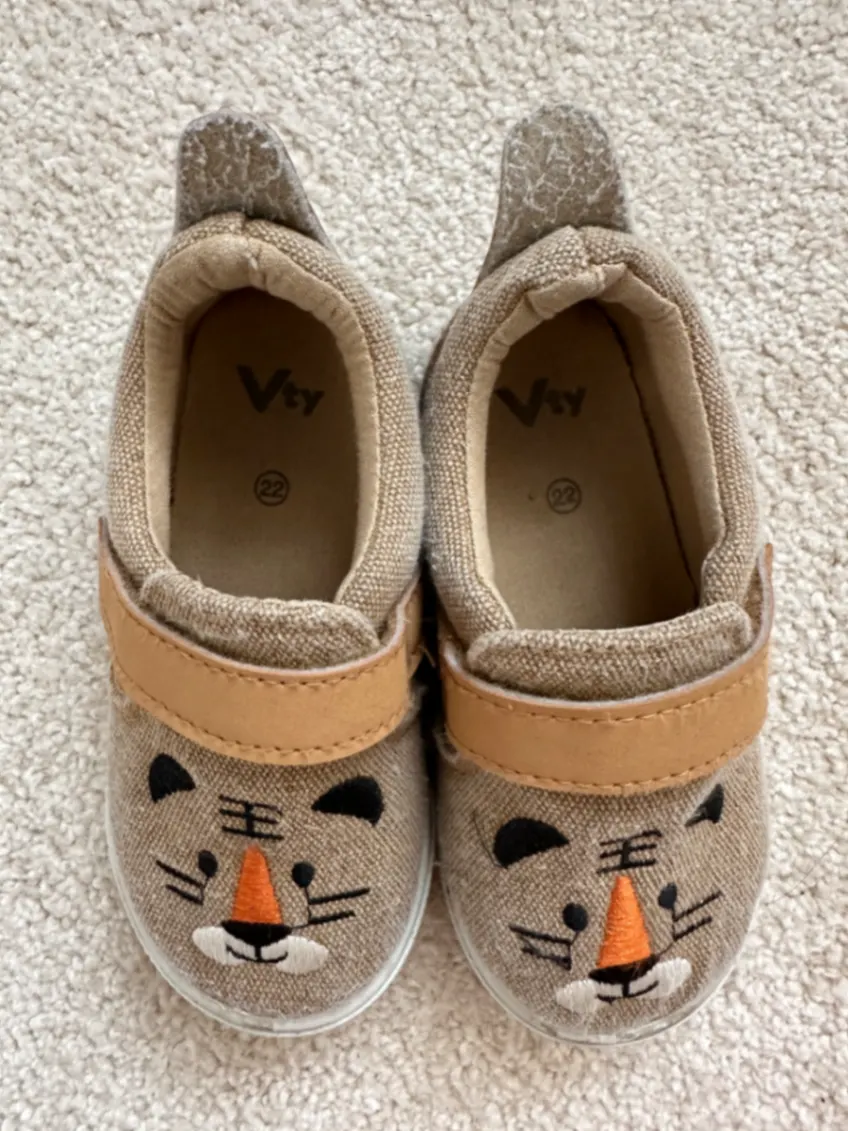 Schuhe Babyschuhe Victory Gr. 22