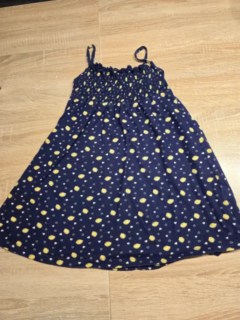 Süßes Mädchen Kleid Größe 116. Spaghetti Träger.