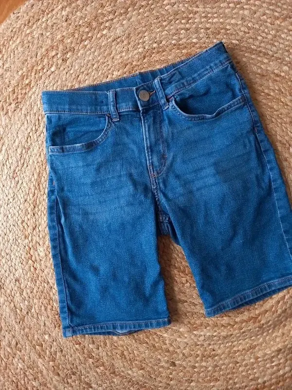 H&M Jeans Shorts Gr 146 Junge, kurze Hose, used Style, Frühling, Sommer