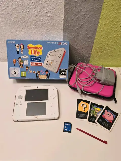 Nintendo 2DS Konsole - Tomodachi Life - Weiß Rot