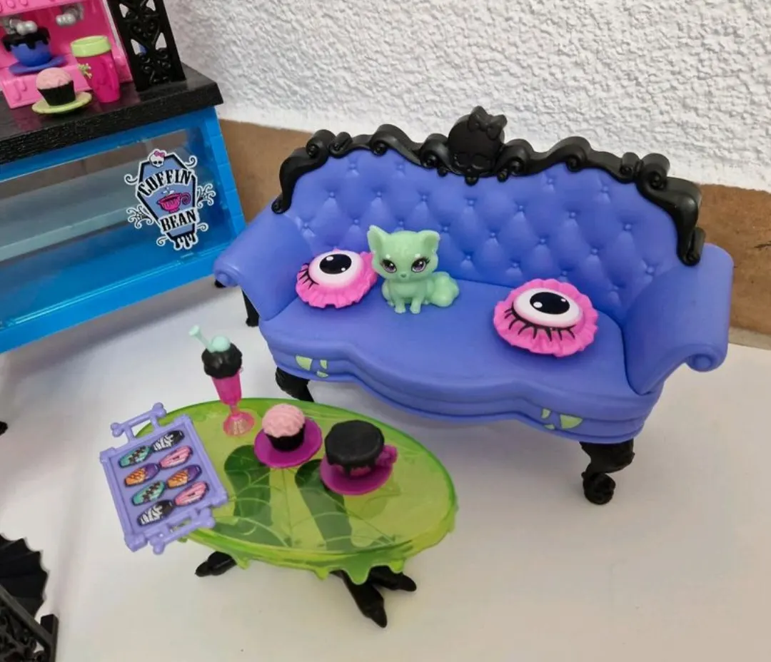 Monster High Cafe HMV78 Café Schwarze Seele Möbel Theke Zubehör