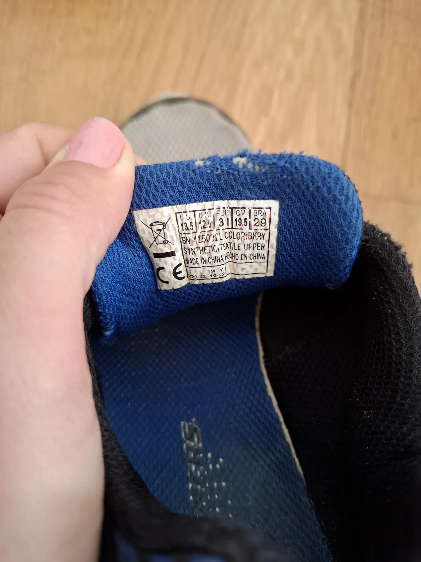 Sketchers, Gr. 31 Klettverschluss blau schwarz Blinkeschuhe Blinklichter