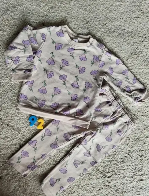 Joggingset Hose mit Pullover lila Blumen Größe 92 Topomini